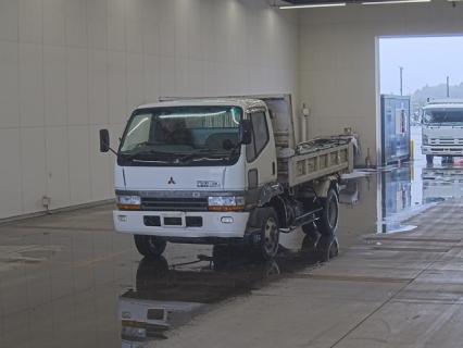 Mitsubishi Fuso Fighter Mignon