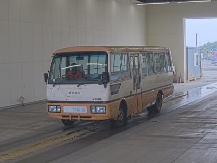 Mitsubishi Fuso Rosa