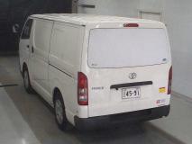 TOYOTA HIACE VAN 2012
